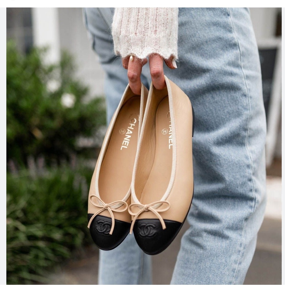 Chanel ballerina flats